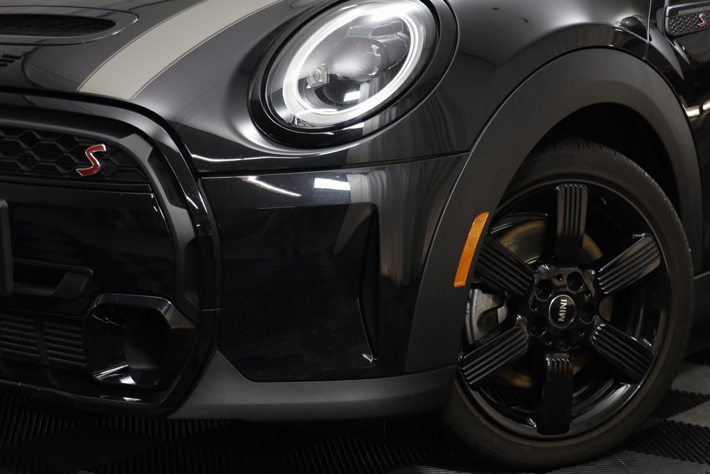 Certified 2023 MINI Cooper S image 3
