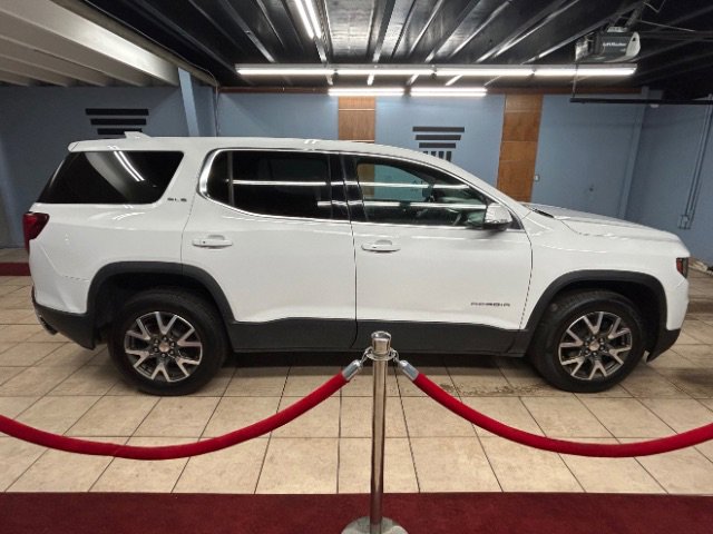 Used 2020 GMC Acadia SLE image 4