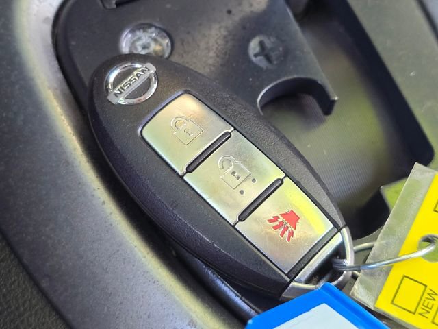 Used 2008 Nissan Rogue SL w/ Premium Pkg image 26