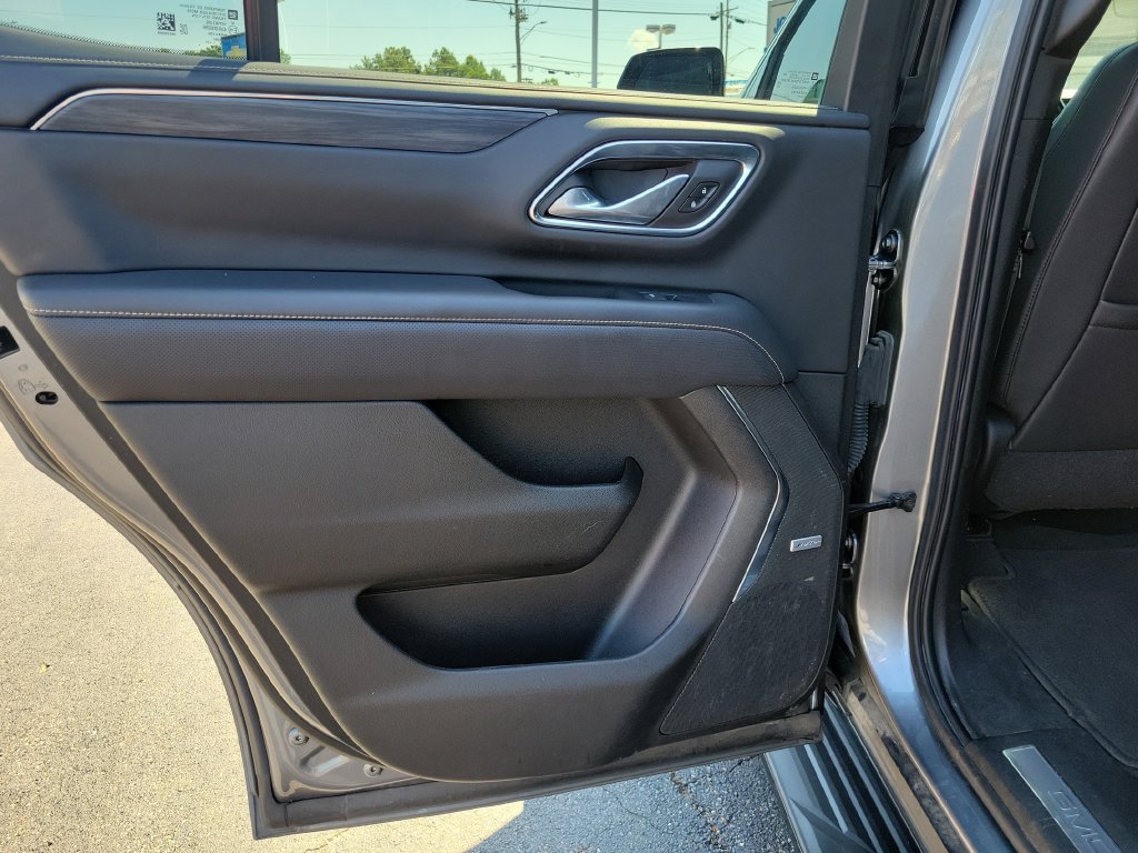 Used 2021 GMC Yukon SLT w/ SLT Premium Package AWD/4WD image 20