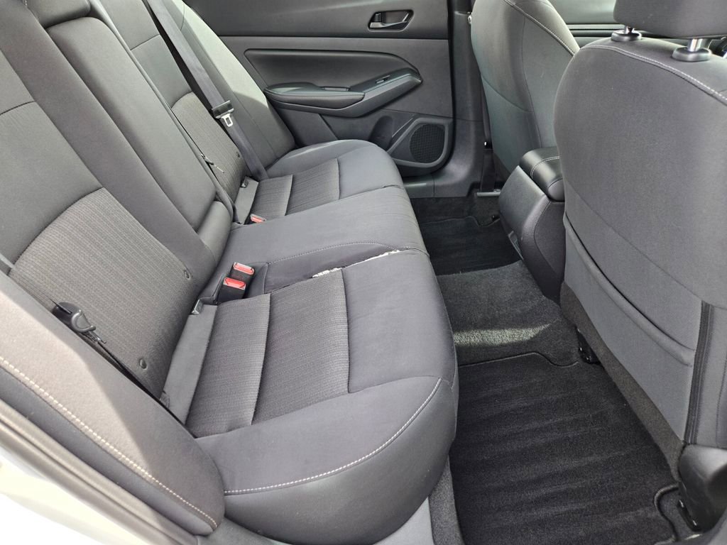 Certified 2025 Nissan Altima 2.5 SV FWD image 18