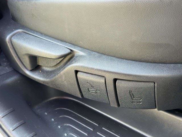 Used 2021 Toyota Highlander XLE AWD/4WD image 53