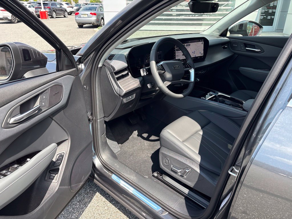 New 2026 Audi Q3 quattro 2.0T AWD/4WD image 10