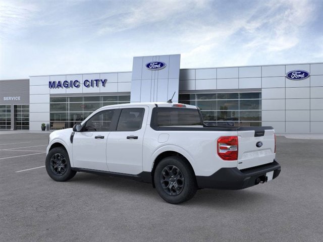 New 2025 Ford Maverick XLT w/ Equipment Group 301A AWD/4WD image 4