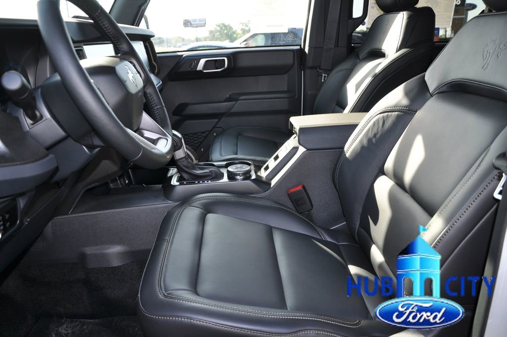 New 2026 Ford Bronco Badlands image 10