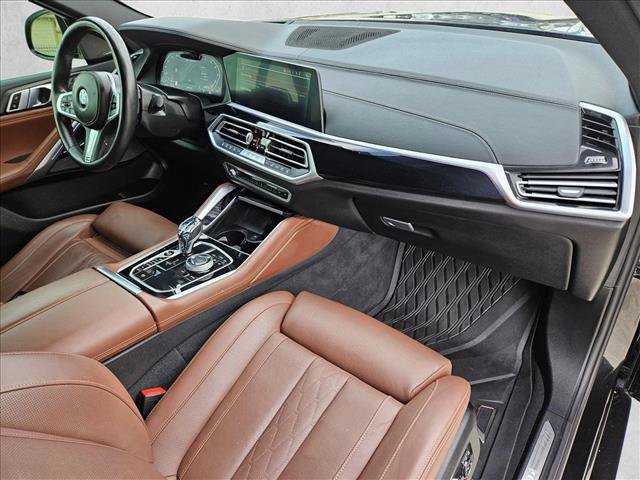Used 2022 BMW X6 M50i w/ Executive Package image 22