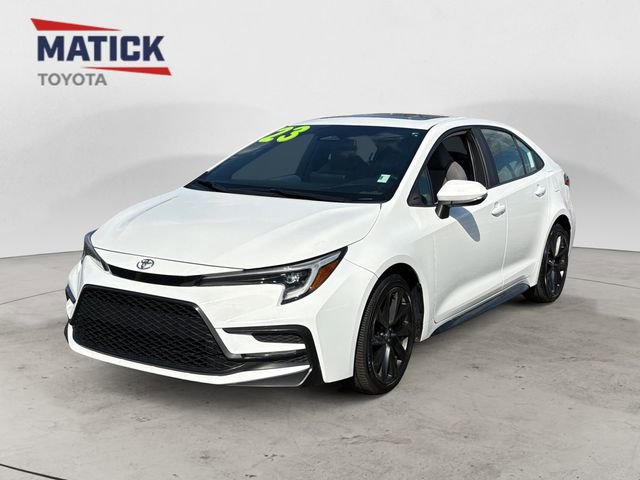 Used 2023 Toyota Corolla SE w/ SE Premium Package image 3