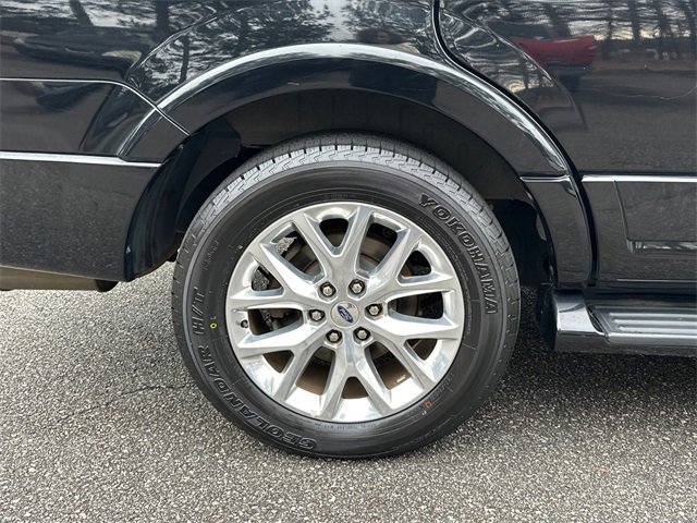 Used 2017 Ford Expedition Limited image 17