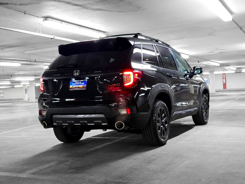 Used 2023 Honda Passport TrailSport image 6