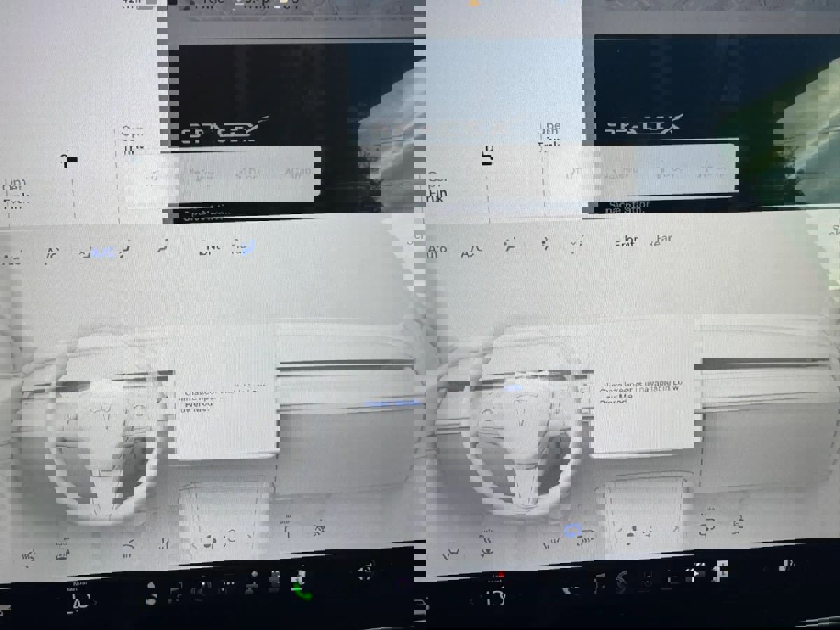 Used 2023 Tesla Model Y Long Range image 20