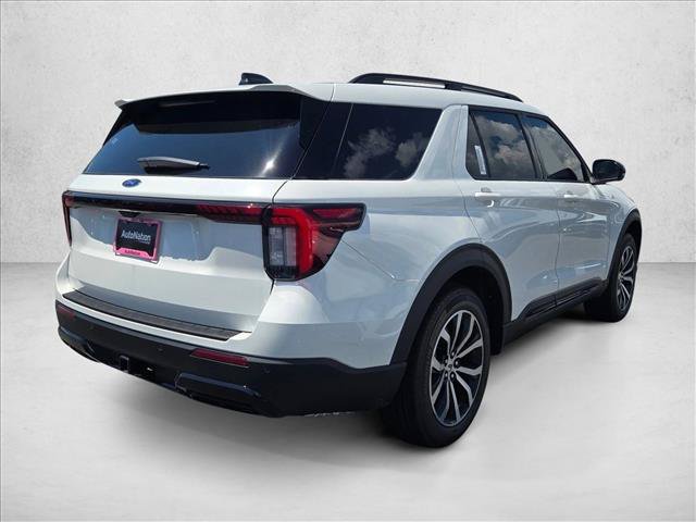 New 2026 Ford Explorer ST-Line RWD image 2