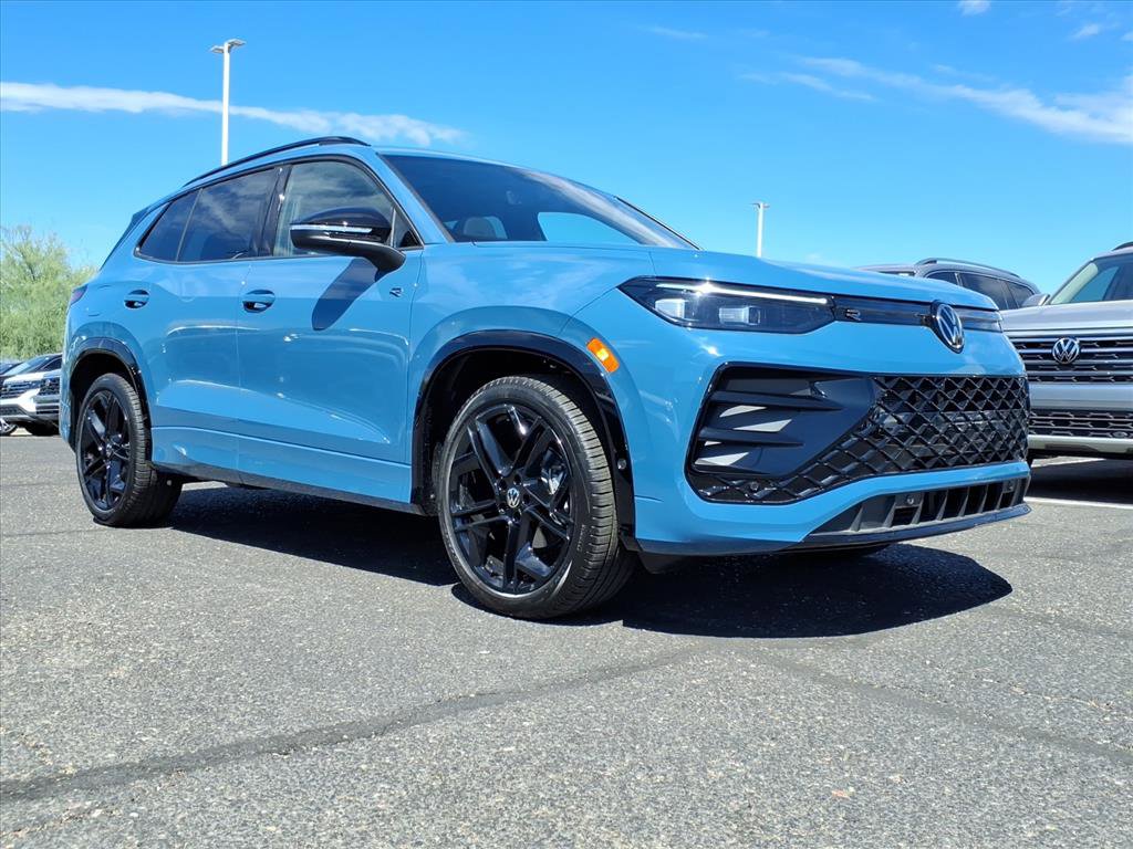 New 2025 Volkswagen Tiguan SE R-Line