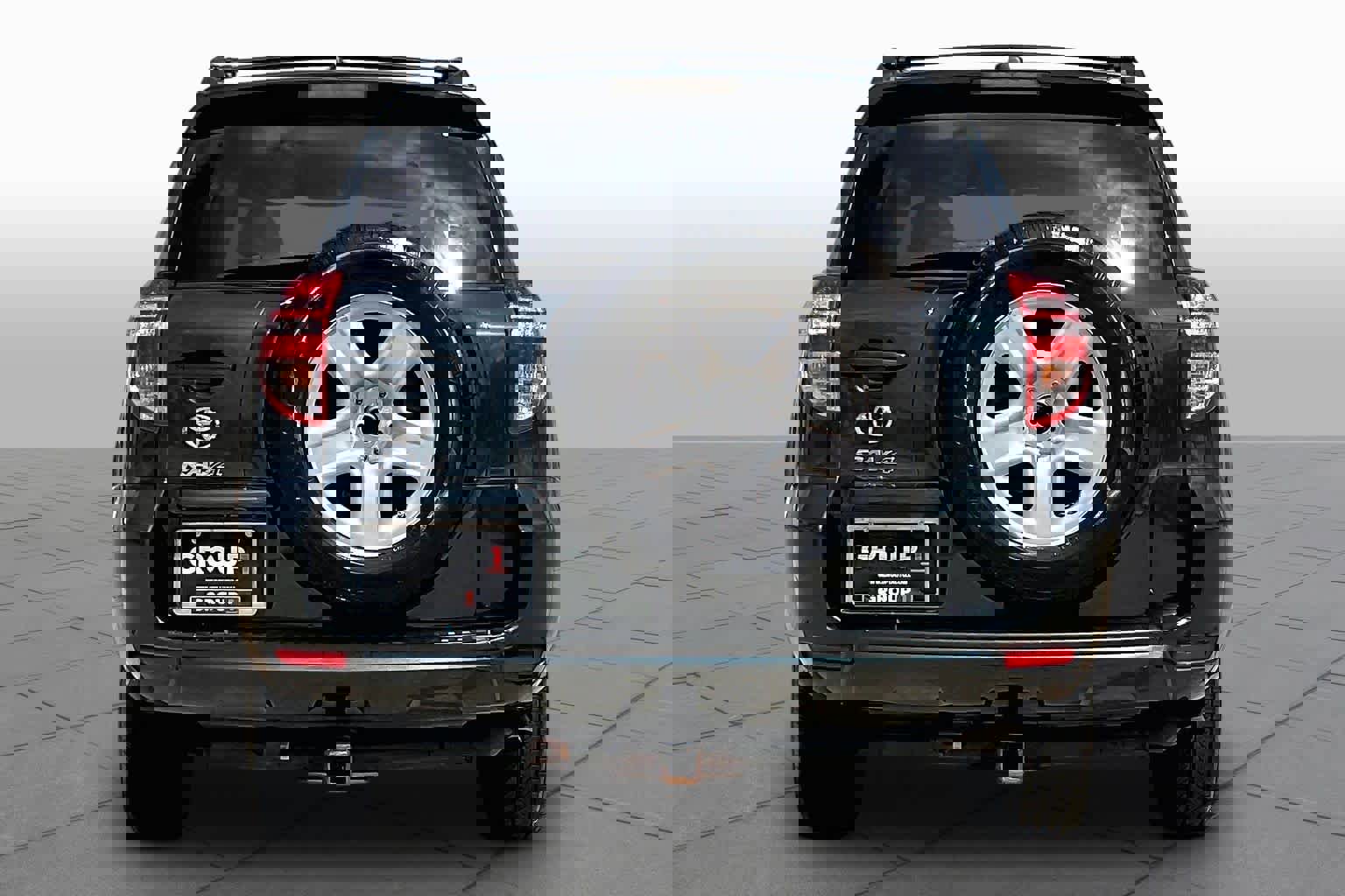 Used 2011 Toyota RAV4 2WD w/ Base L4 Extra Value Pkg image 4