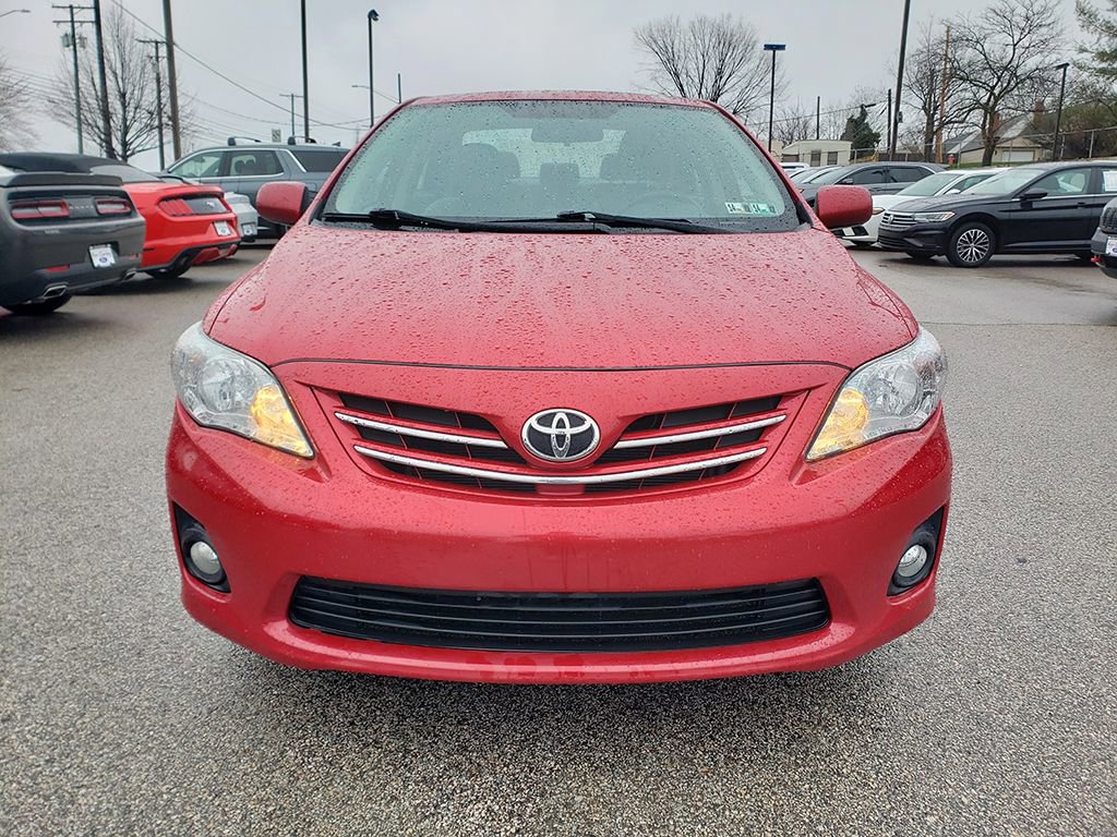 Used 2013 Toyota Corolla LE w/ Premium Complete Pkg FWD image 2