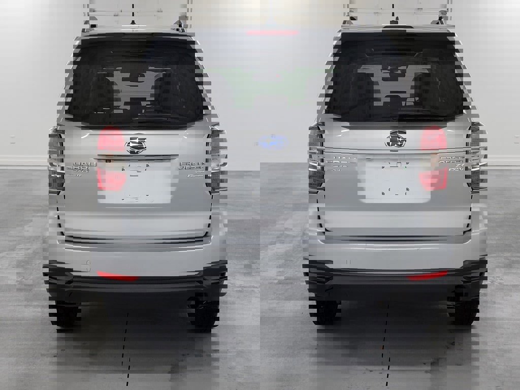 Used 2014 Subaru Forester 2.5i Touring image 8