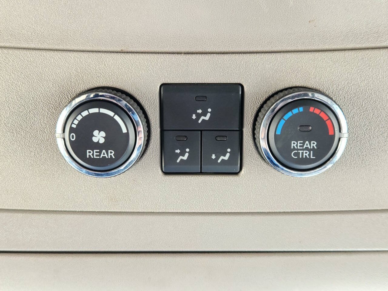 Used 2015 Nissan Armada Platinum w/ 2nd Row Captain Seat Package AWD/4WD image 29
