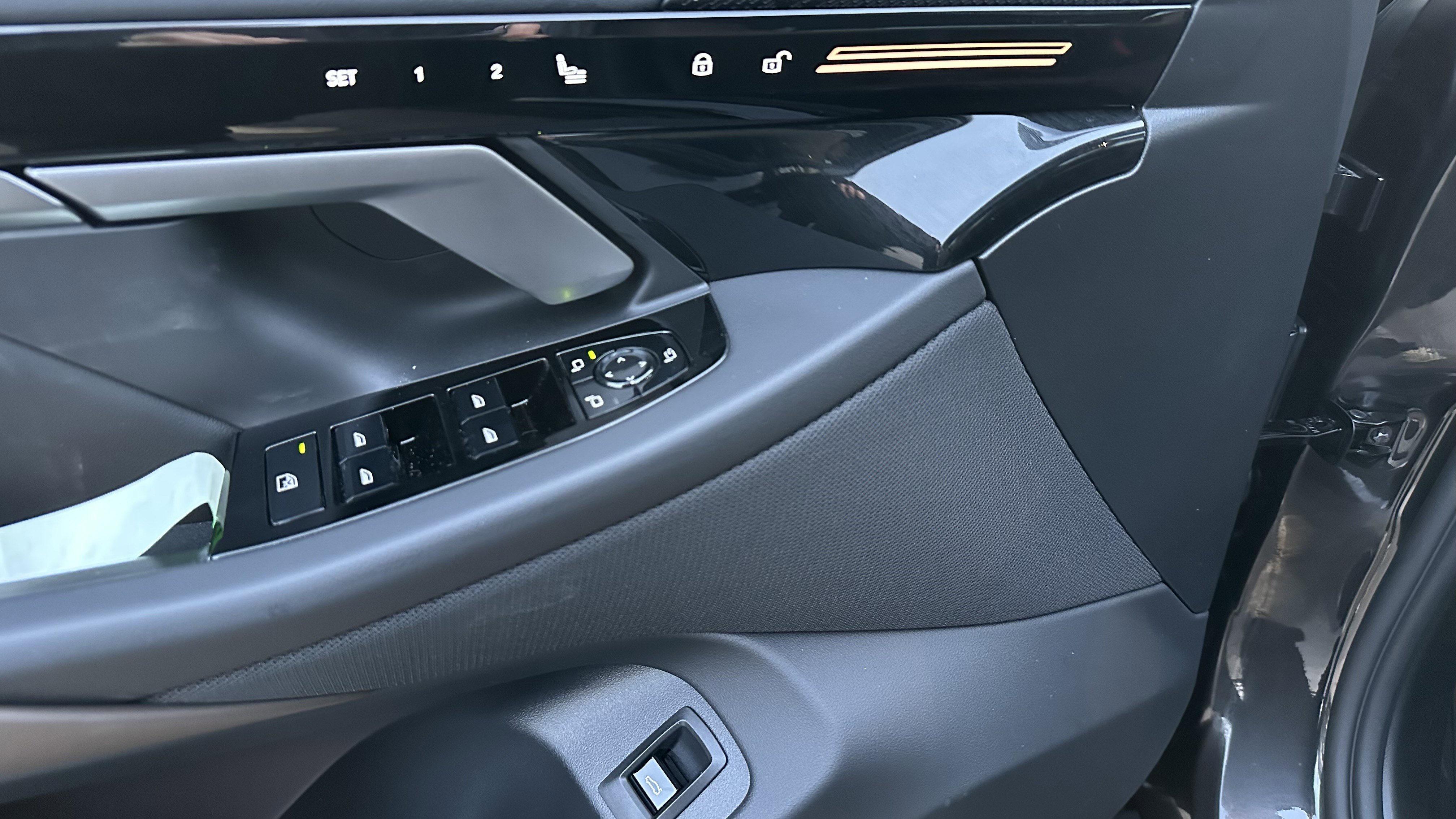 Used 2026 BMW 530i xDrive w/ Premium Package image 14