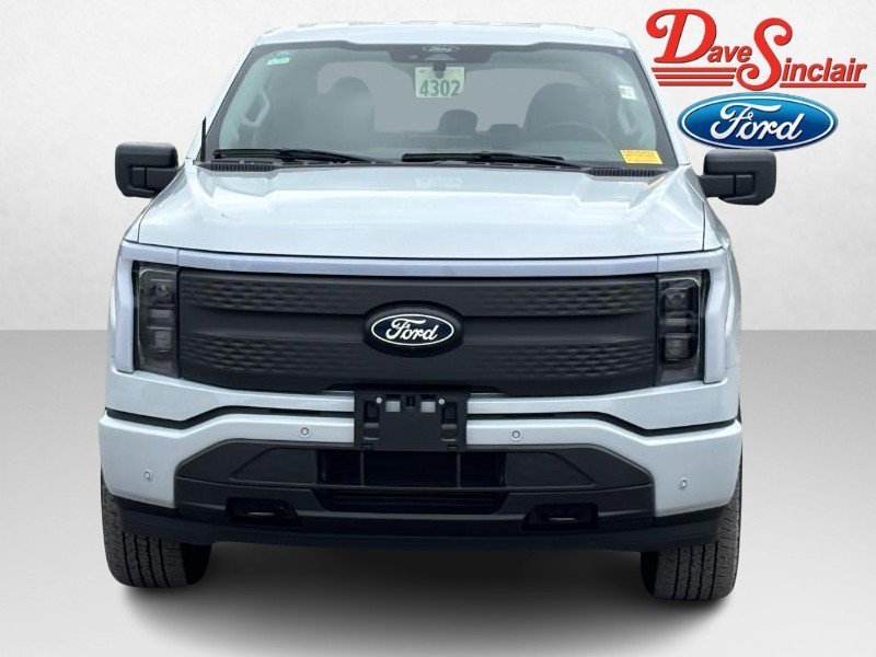 Used 2025 Ford F150 Lightning Flash AWD/4WD image 2