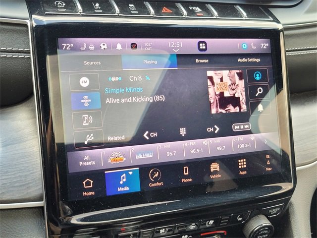 Used 2024 Jeep Grand Cherokee L Limited w/ Luxury Tech Group II image 32