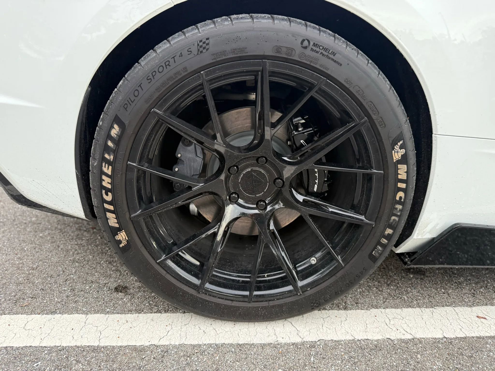 Used 2024 Chevrolet Corvette Stingray Coupe 2D image 25