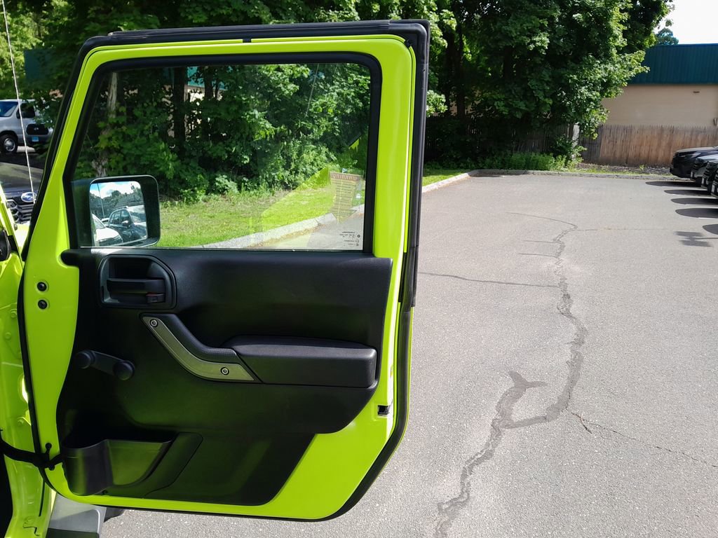 Used 2017 Jeep Wrangler Sport AWD/4WD image 34