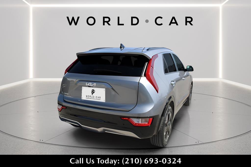 Certified 2024 Kia Niro Wind FWD image 7