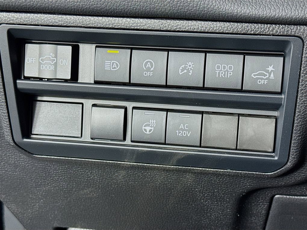 New 2026 Toyota Tundra Limited AWD/4WD image 13