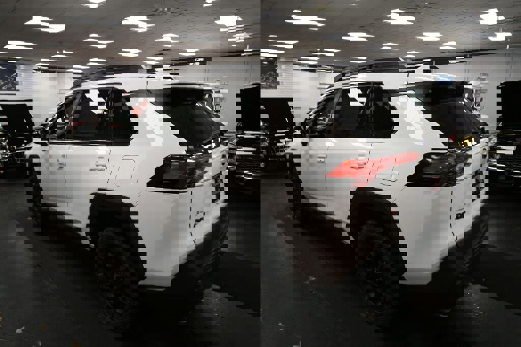 Used 2020 Toyota RAV4 TRD Off-Road w/ TRD Off-Road Weather Package image 5