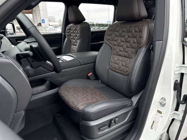 New 2026 Nissan Armada Platinum image 20