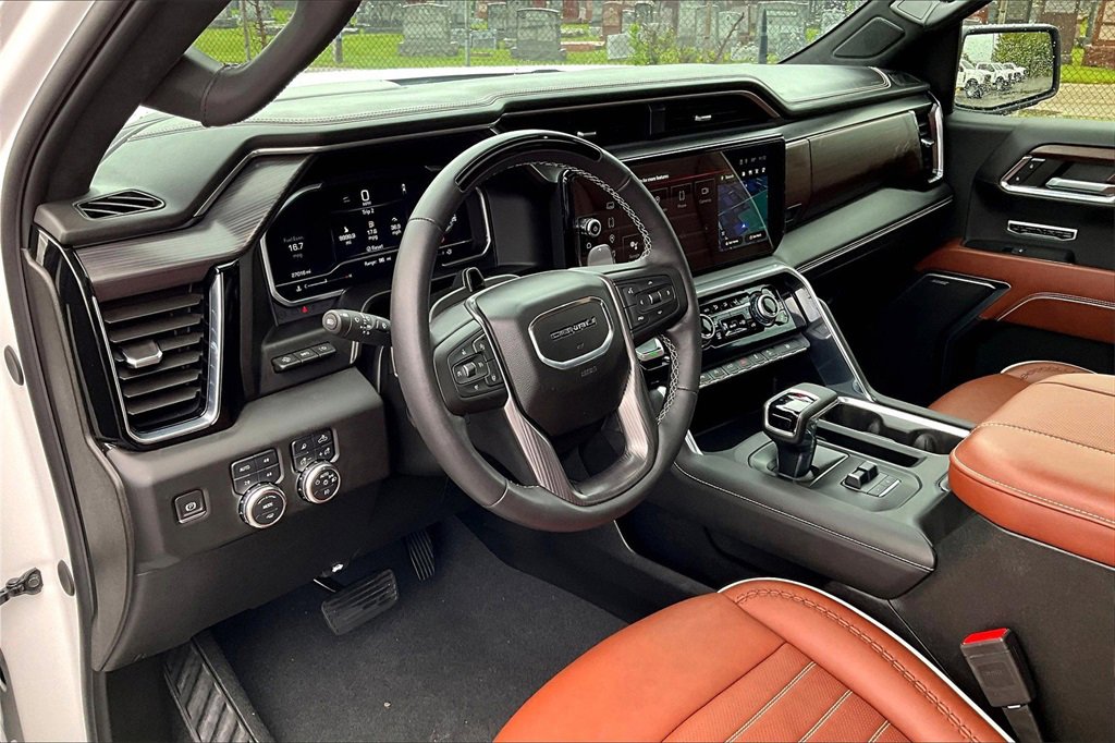 Used 2024 GMC Sierra 1500 Denali Ultimate image 14