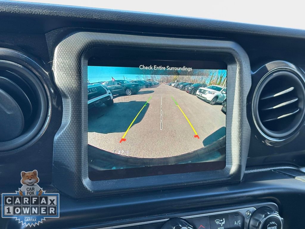 Used 2023 Jeep Wrangler Altitude image 31