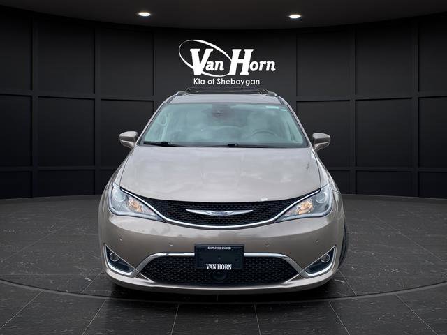 Used 2017 Chrysler Pacifica Touring-L Plus w/ Advanced Safetytec Group FWD image 2