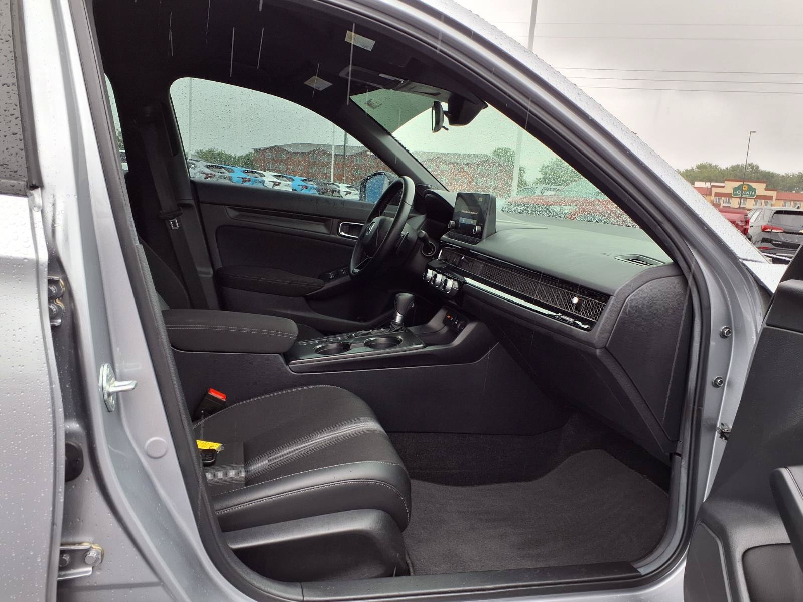 Used 2025 Honda Civic Sport image 22