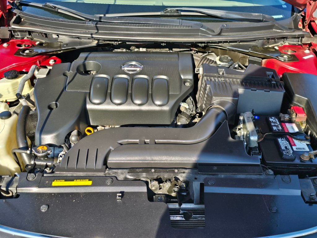 Used 2012 Nissan Altima 2.5 S FWD image 16