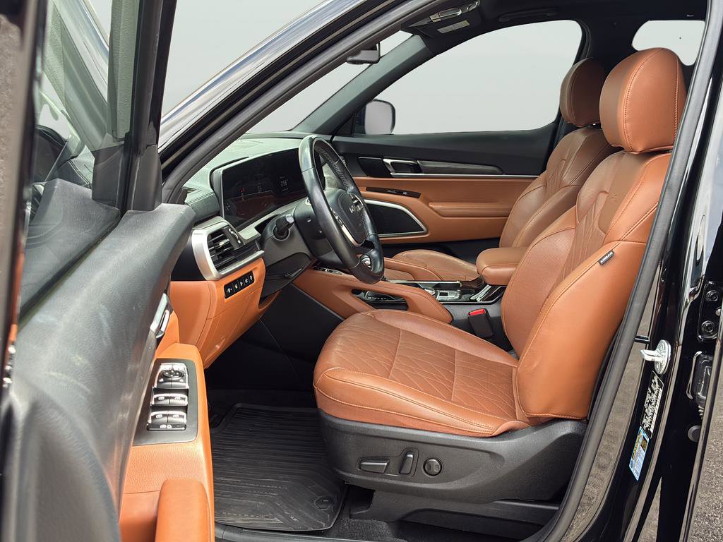 Used 2023 Kia Telluride EX X-Line AWD/4WD image 10