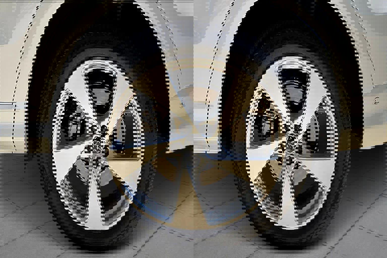 Used 2025 Audi Q5 Premium Plus image 9