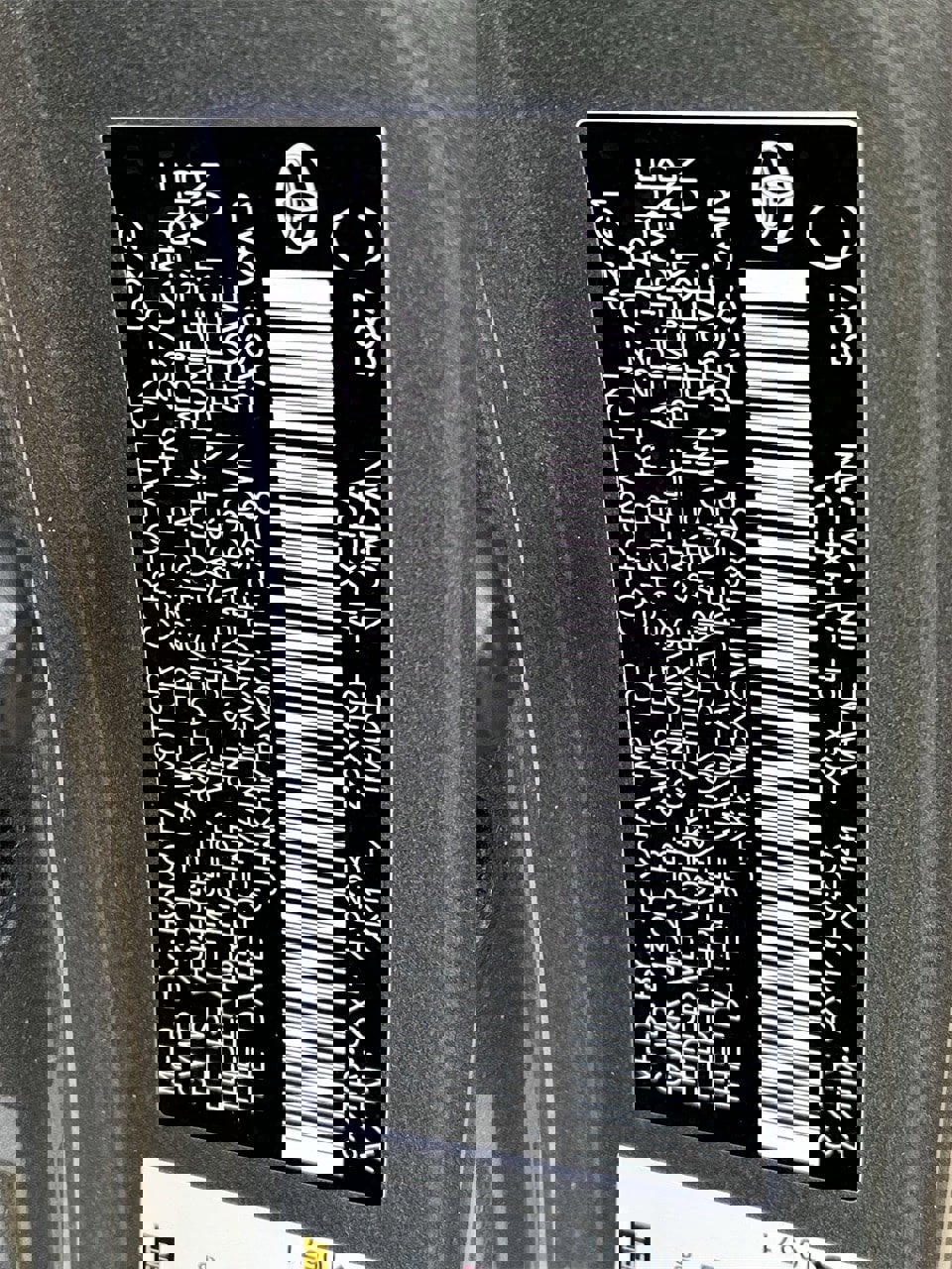 Used 2021 Toyota C-HR Limited image 29