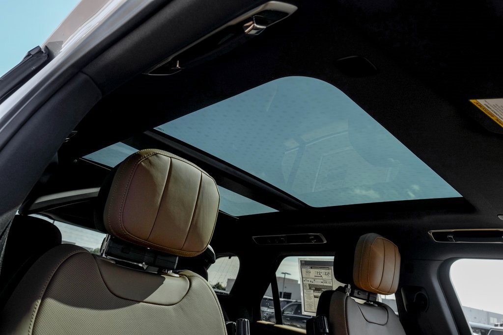 New 2025 Land Rover Range Rover Sport Dynamic SE image 22