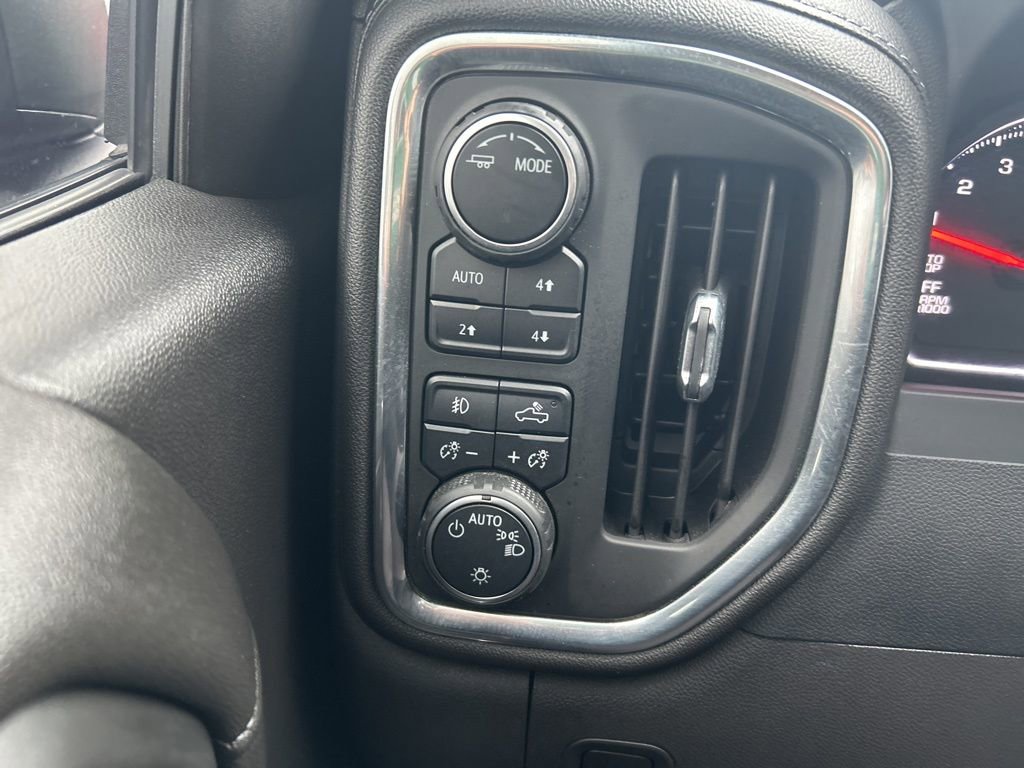 Used 2022 Chevrolet Silverado 1500 RST image 17