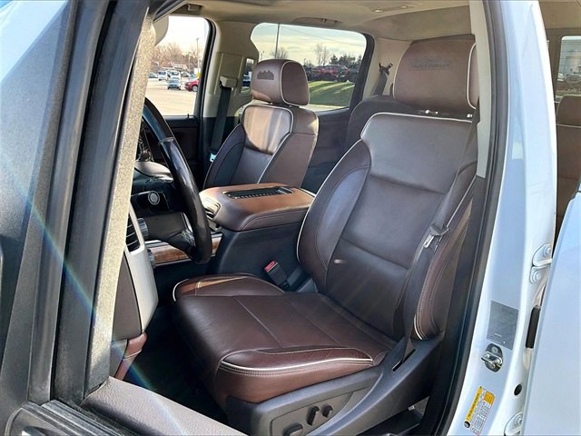 Used 2018 Chevrolet Silverado 3500 High Country w/ Duramax Plus Package image 10