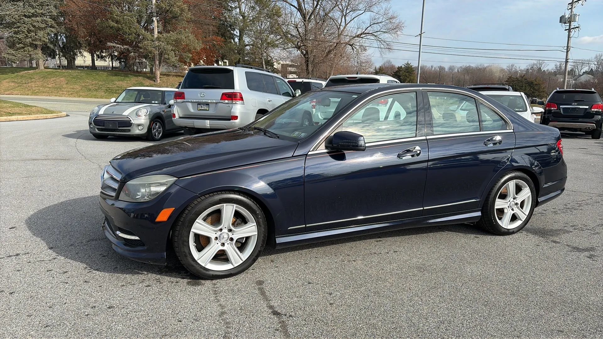 Used 2011 Mercedes-Benz C 300 4MATIC Sedan image 44