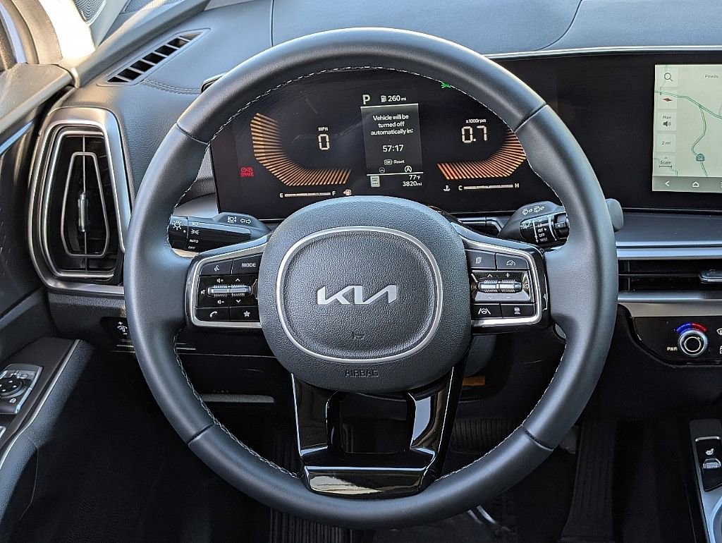 Used 2025 Kia Sorento S w/ Panoramic Sunroof Package image 25