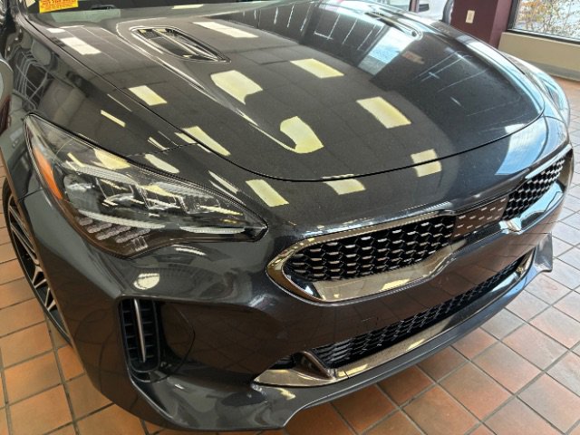 Used 2022 Kia Stinger GT1 image 2