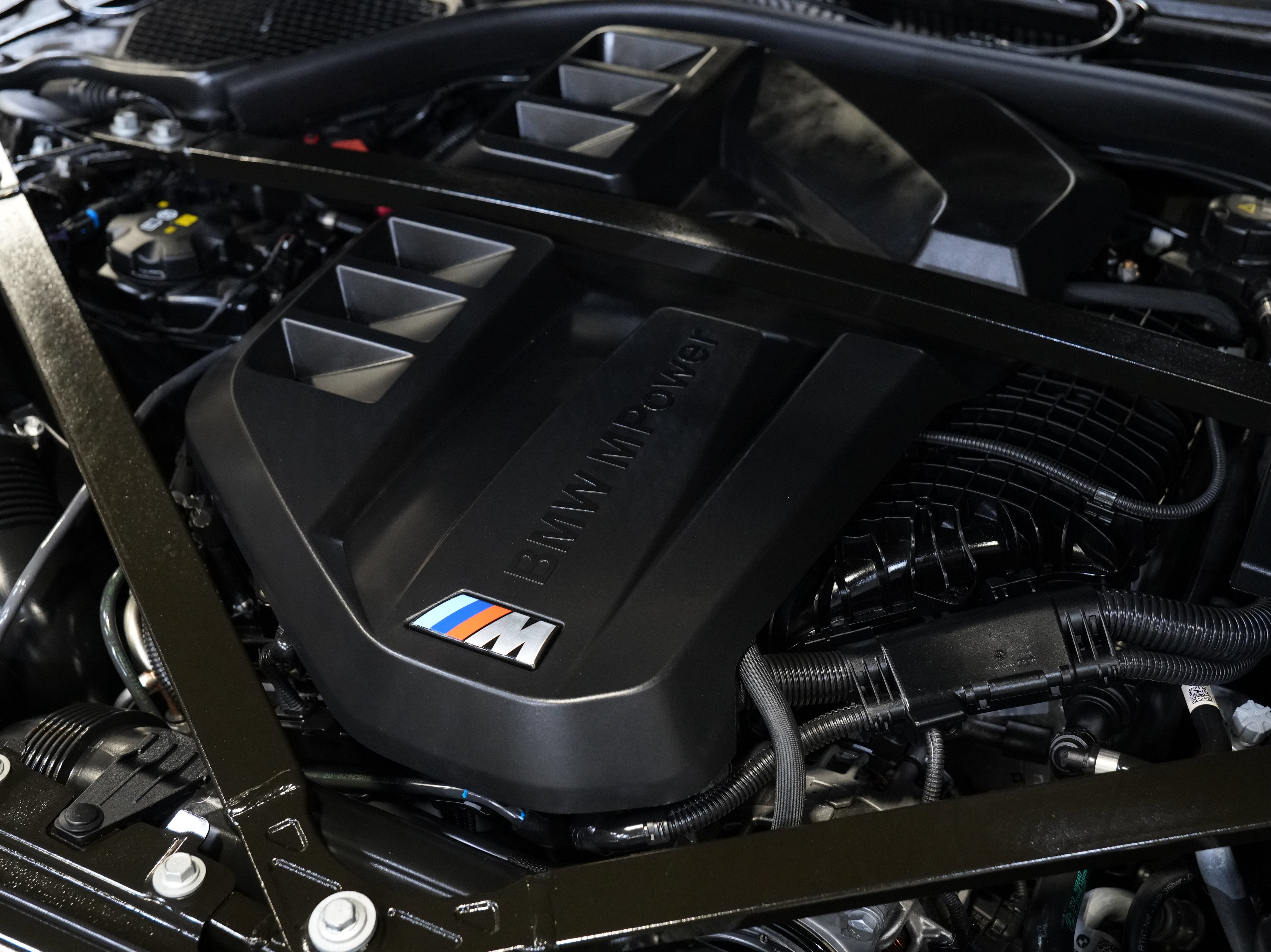 Used 2024 BMW M3 Competition w/ M Carbon Exterior Package AWD/4WD image 54