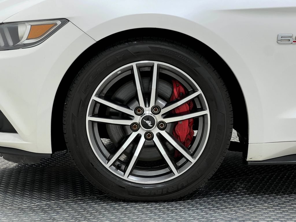 Used 2017 Ford Mustang GT Premium RWD image 37