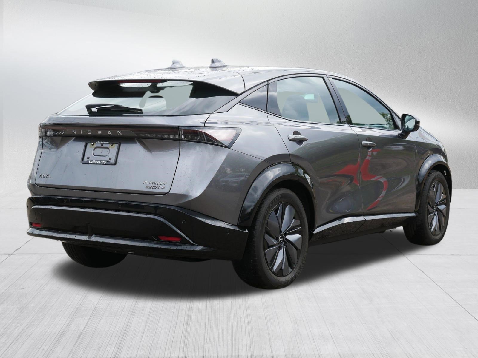 Certified 2023 Nissan Ariya AWD/4WD image 7