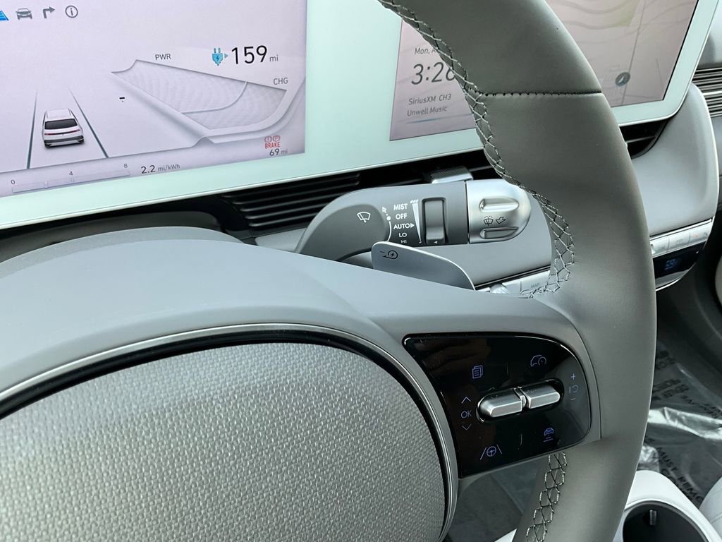 Used 2024 Hyundai Ioniq 5 Limited image 33