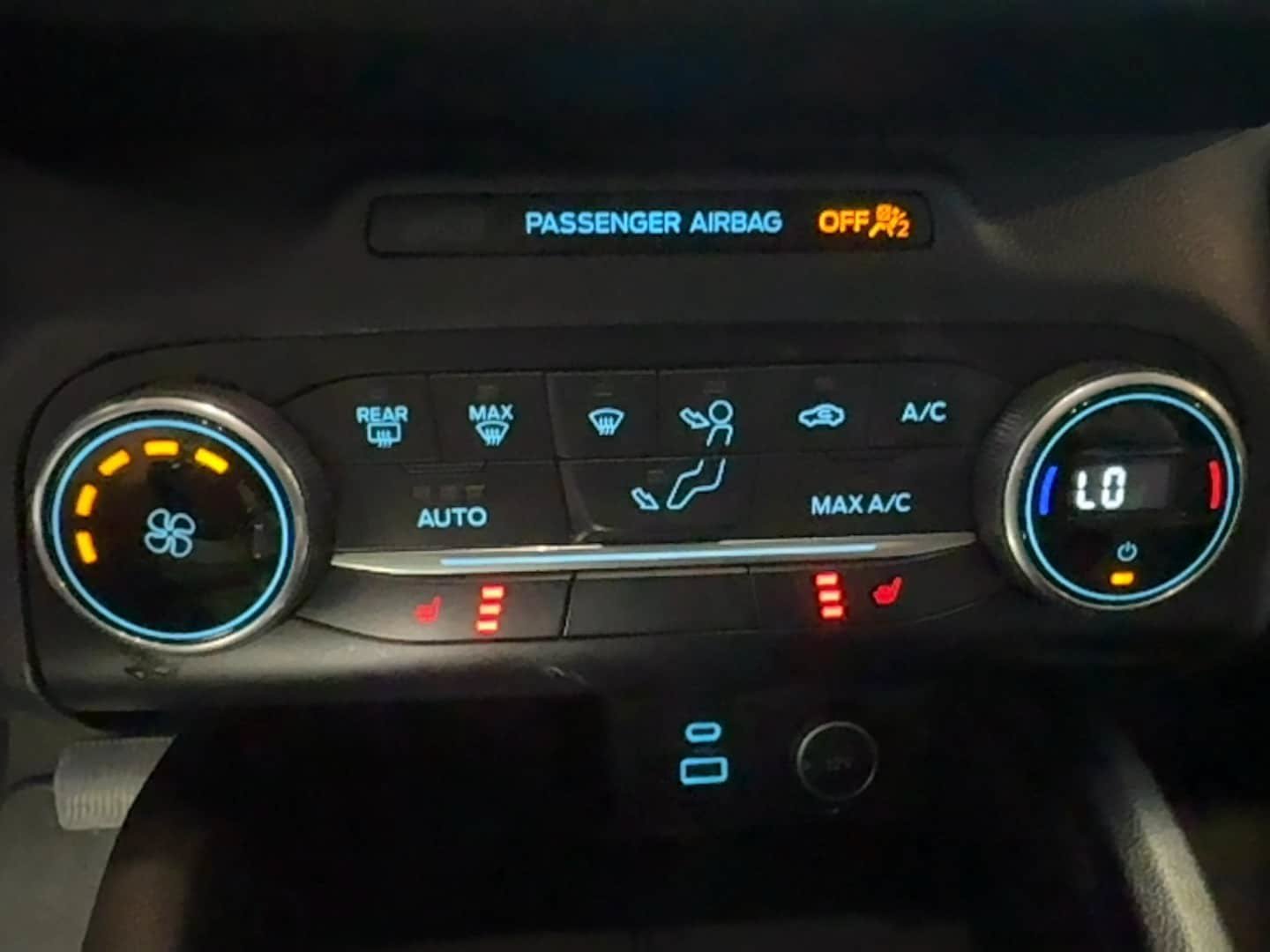 Used 2020 Ford Escape SE FWD image 23