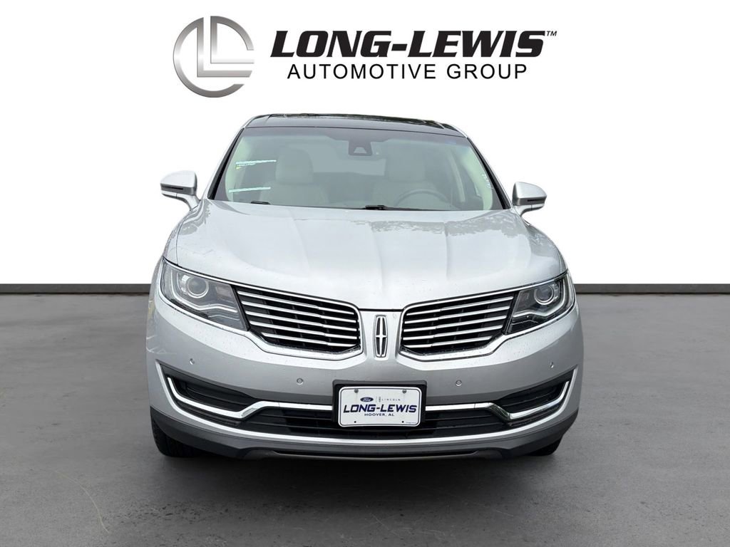 Used 2017 Lincoln MKX Reserve FWD image 11