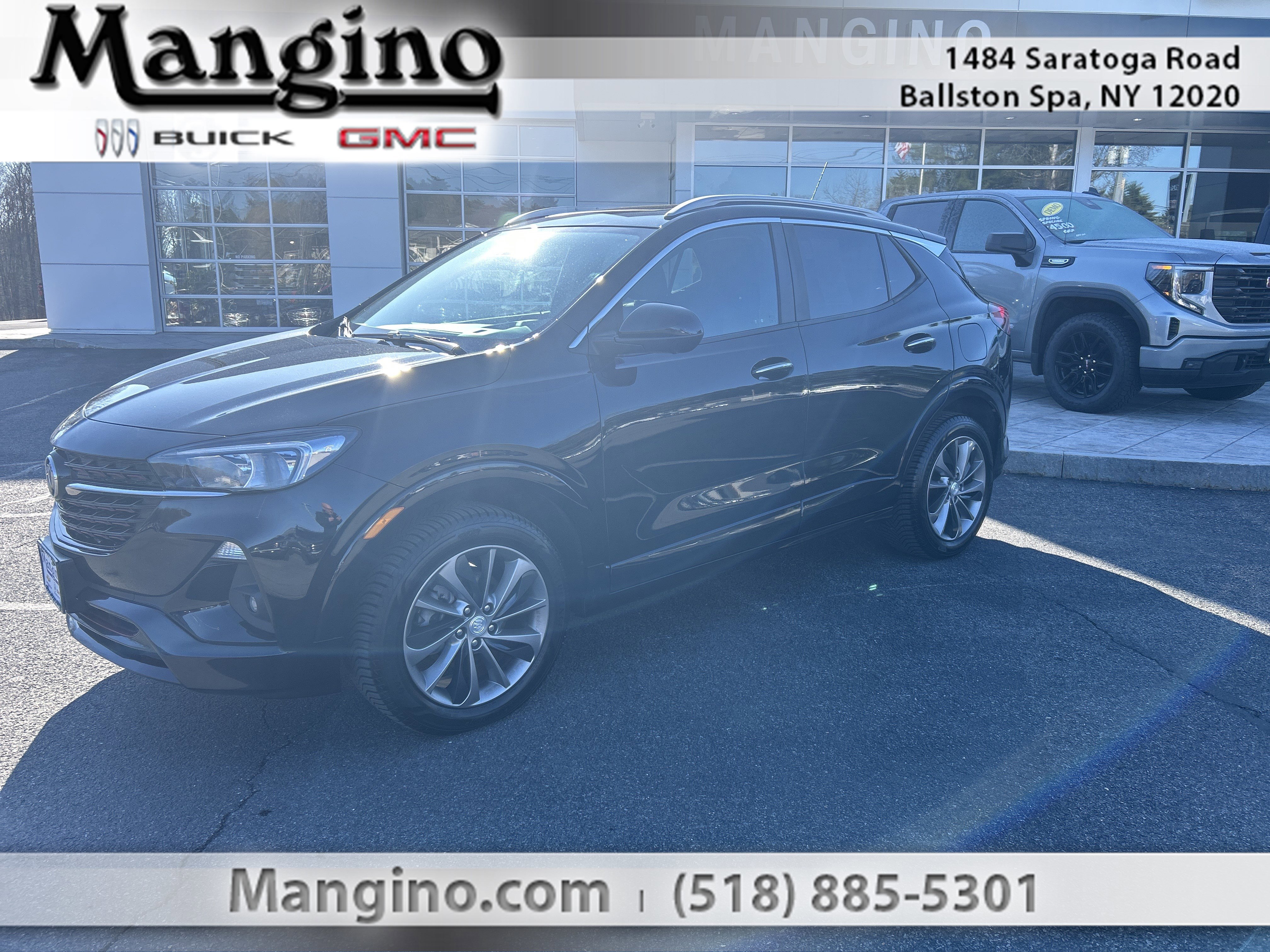 Used 2021 Buick Encore GX Select w/ Advanced Technology Package AWD/4WD image 1